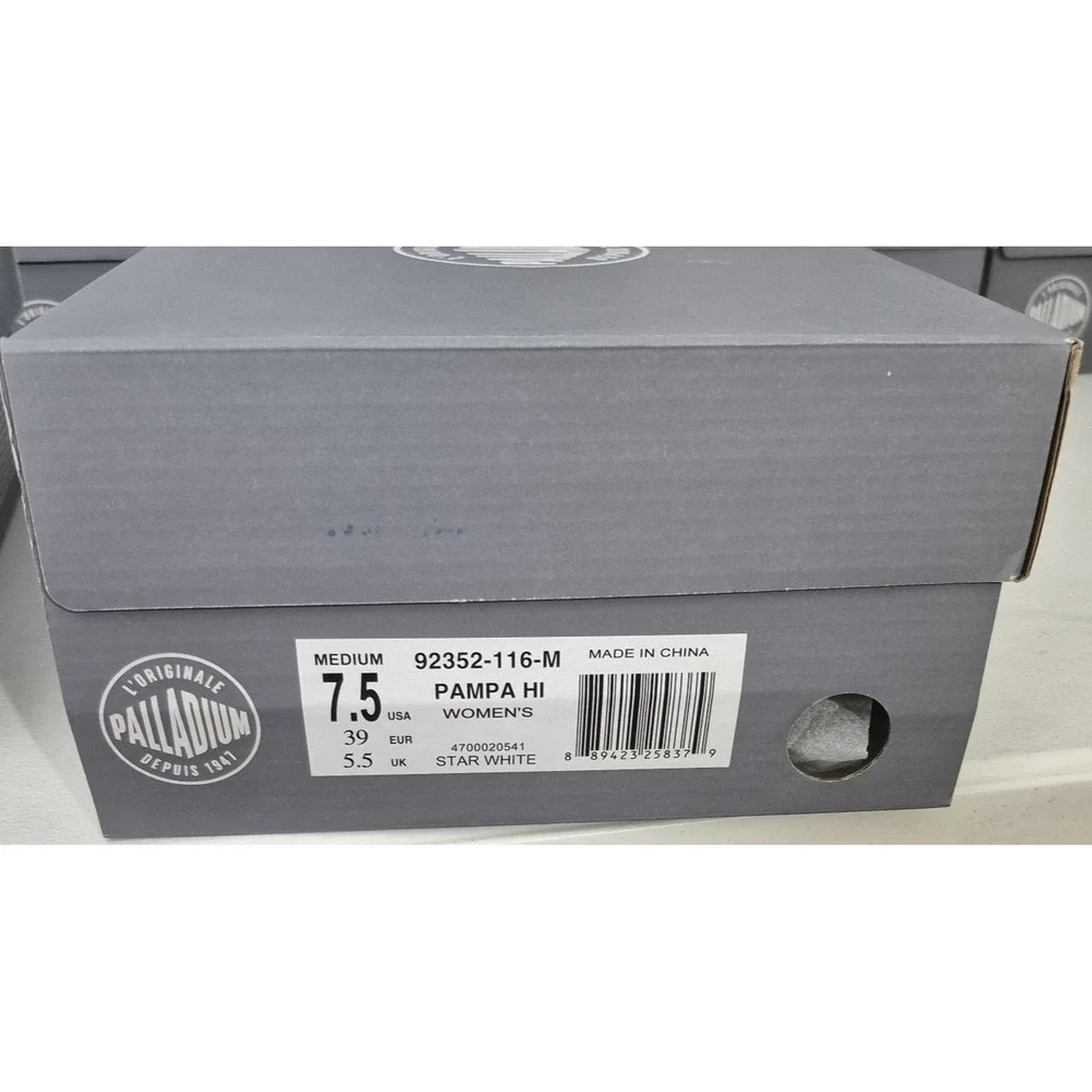 Palladium Boots Womens 7.5 Med Star White Pampa HI Top Lace‎ Up New in Box - Picture 9 of 9